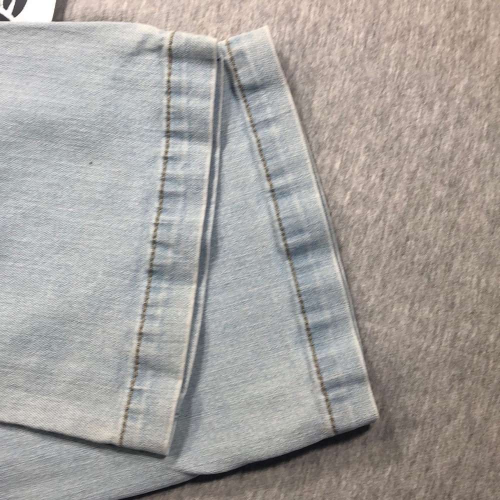 Volcom Bootcut Jeans - Picture 5 of 6